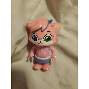 RYAN’S WORLD ALPHA LEXA PINK CAT 2” FIGURE BONKERS (MF518)